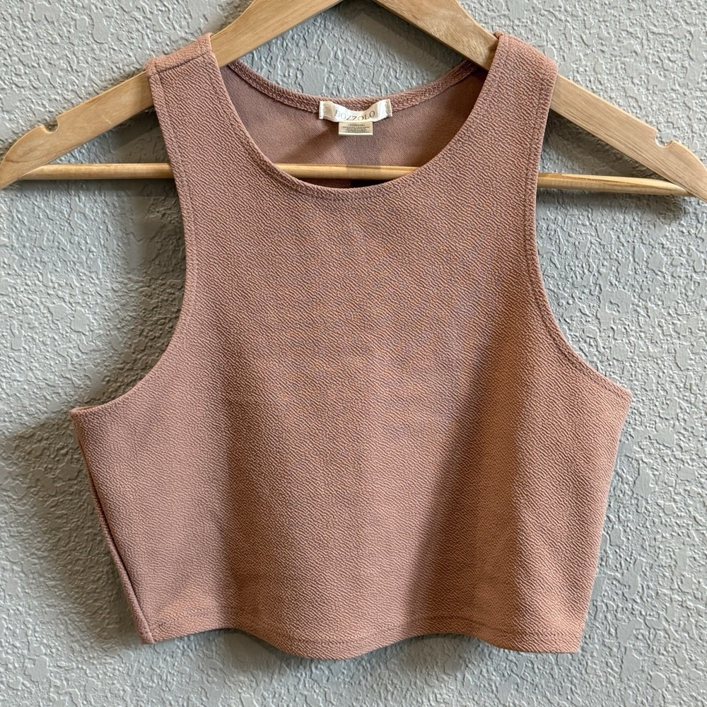 Bozzolo Crop Tank Top Medium Blush Pink Nude Textured Athletic Crewneck